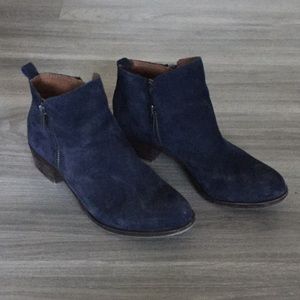 Lucky brand suede boots, 8M